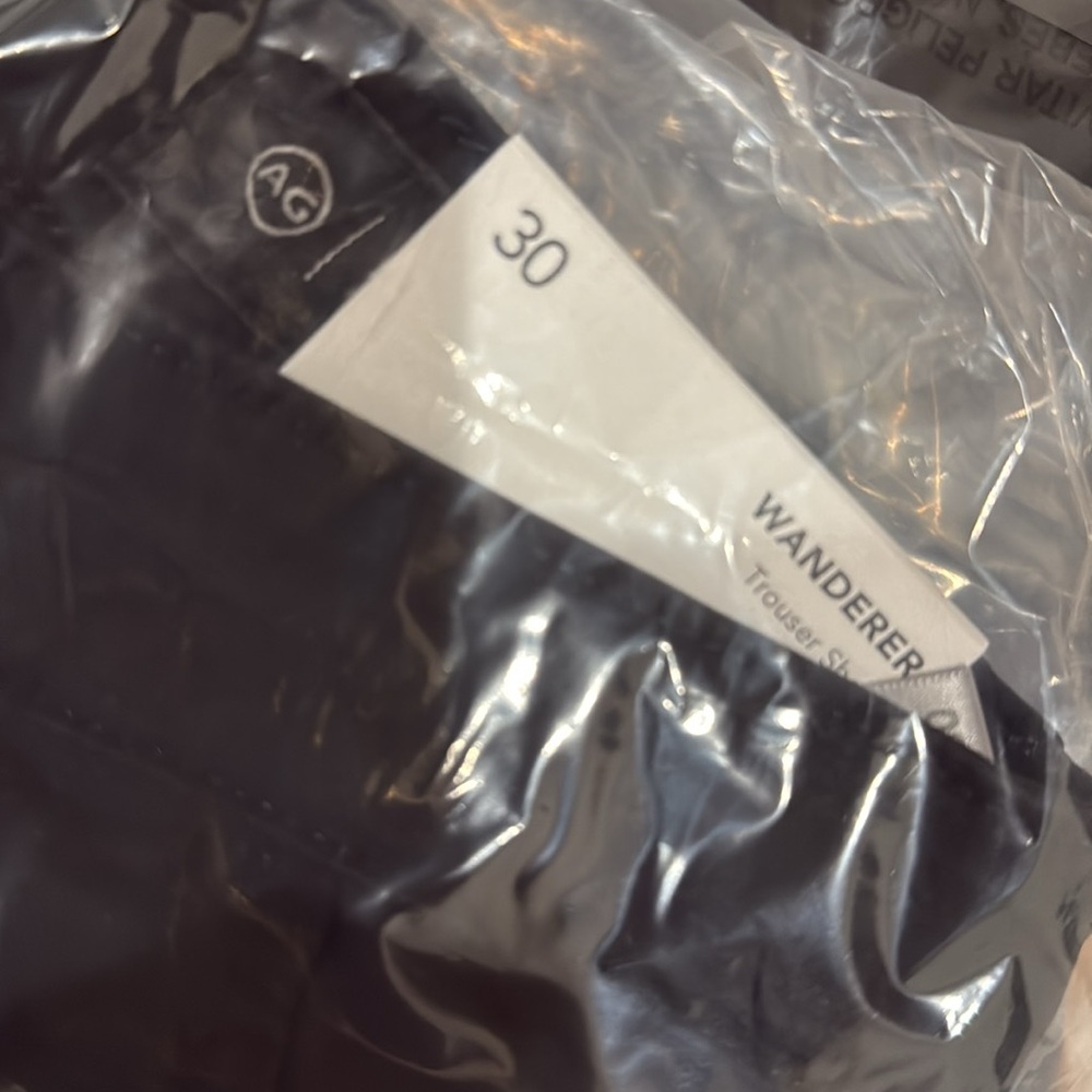AG Wanderer Trouser Shorts 8 1/2” Mens - Picture 9 of 9
